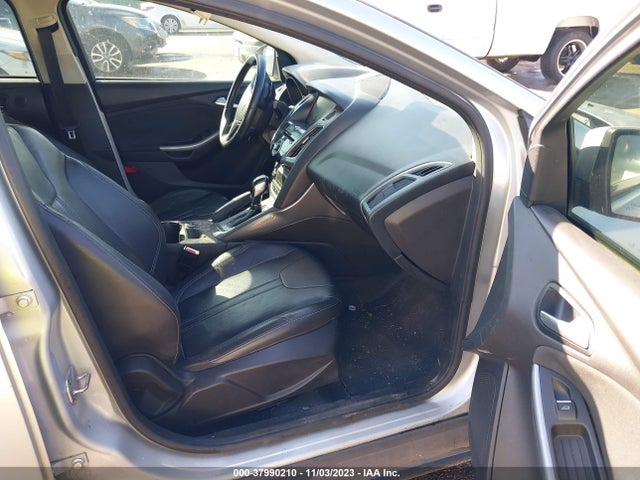 2012 FORD FOCUS TITANIUM VIN: 1FAHP3J25CL172680
