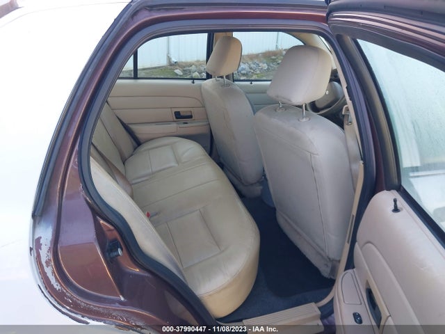 2008 FORD POLICE INTERCEPTOR VIN: 2FAFP71V58X139908