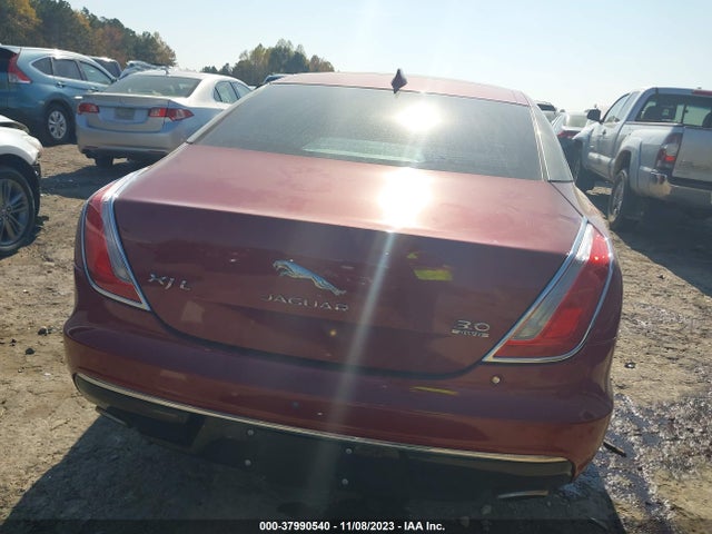 2016 JAGUAR XJ XJL PORTFOLIO VIN: SAJWJ2GD2G8V98245