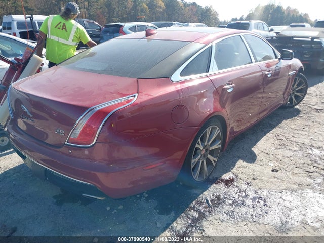 2016 JAGUAR XJ SAJWJ2GD2G8V98245 Photo 3