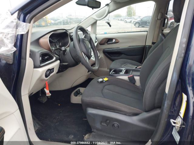 2C4RC1BG1HR821138 Chrysler Pacifica Touring Plus