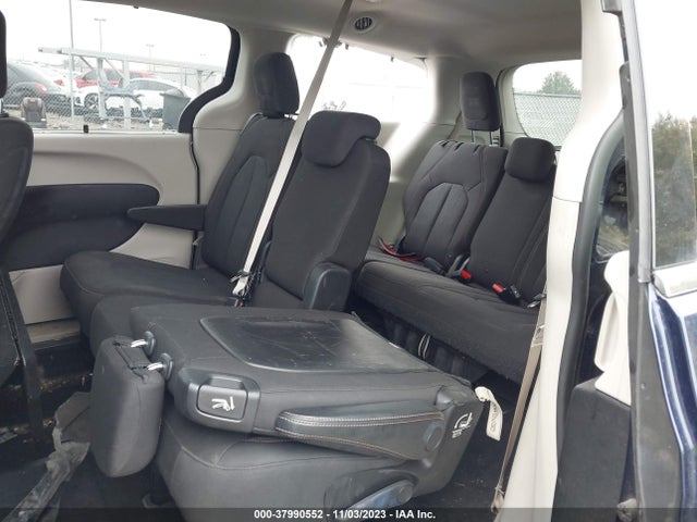 2C4RC1BG1HR821138 Chrysler Pacifica Touring Plus