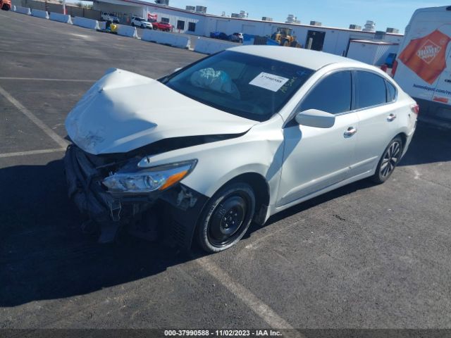 1N4AL3AP2HC143086 Nissan Altima 2.5 Sv
