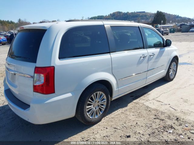 2C4RC1CG2FR546830 Chrysler Town & Country Touring-l