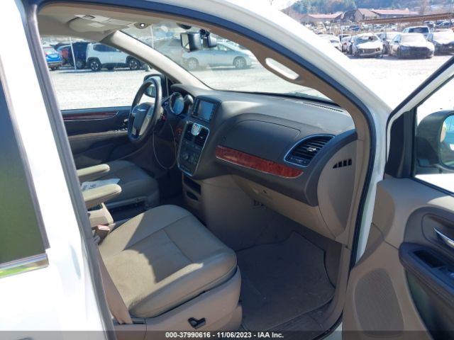 2C4RC1CG2FR546830 Chrysler Town & Country Touring-l