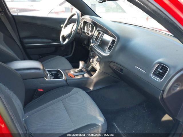 2C3CDXHG8FH815776 Dodge Charger Sxt