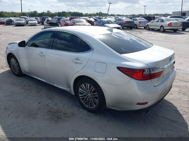JTHBK1GG8G2216039 Lexus ES 350