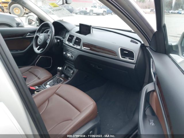 WA1GFCFS6GR003380 Audi Q3 2.0t Premium Plus