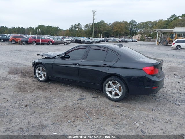 BMW 320i 2015 WBA3B1C54FP831390 Image 3