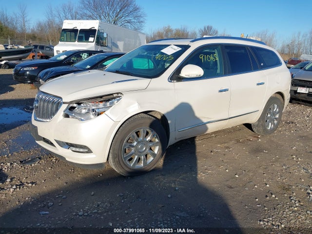 Buick Enclave Leather 2015 5GAKVBKD2FJ132560 Image 2