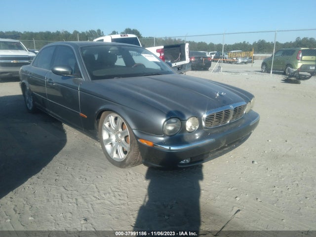 2004 JAGUAR XJ SAJWA71C14SG21061 Photo 0