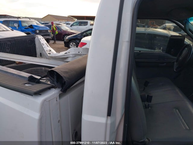 2003 FORD F-250 XL/XLT VIN: 1FTNF20P03EB91942