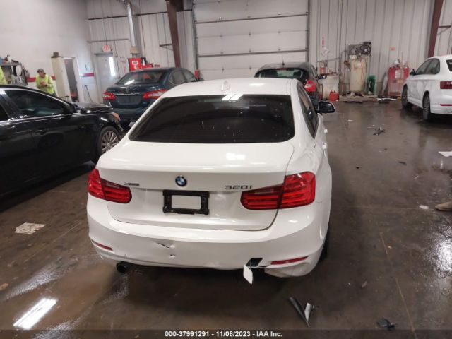 WBA3C3C55EPV90012 BMW 320i Xdrive