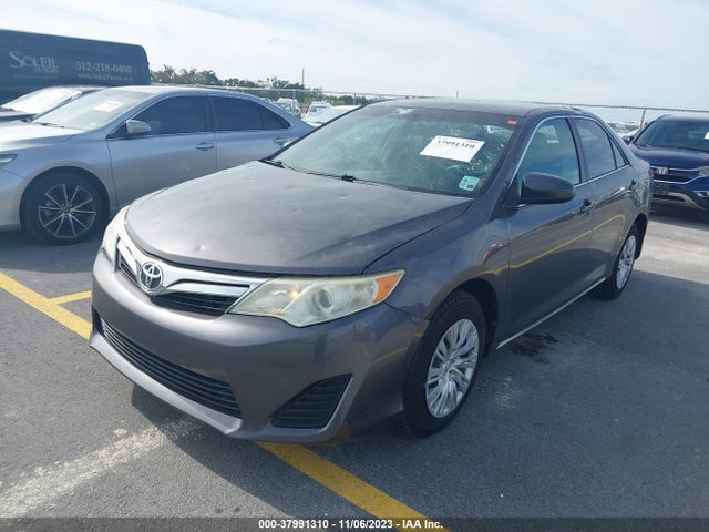 Toyota CAMRY LE 2014 4T4BF1FK5ER415662 Image 2