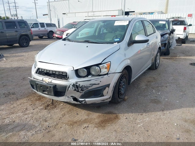 Chevrolet Sonic Ls Auto 2014 1G1JA5SH7E4211285 Image 6