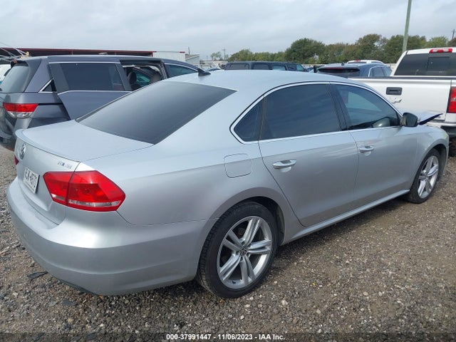 1VWBN7A34EC012652 Volkswagen Passat 2.0l Tdi Se