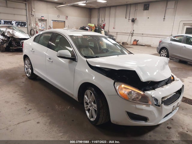 2012 VOLVO S60 T5 VIN: YV1622FS4C2081743