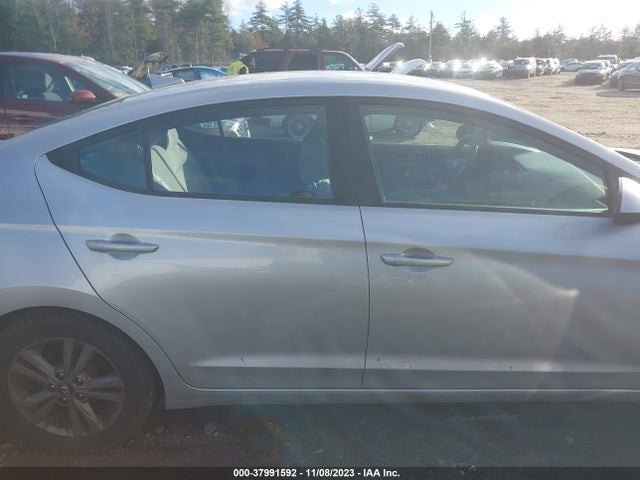 2018 HYUNDAI ELANTRA SEL VIN: 5NPD84LF7JH314105