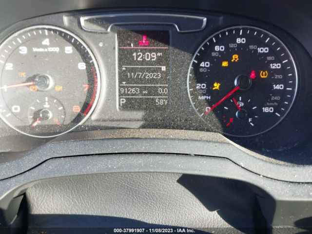 WA1BCCFS0HR003816 Audi Q3 2.0t Premium