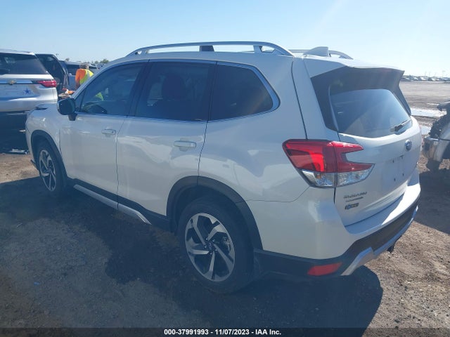2022 SUBARU FORESTER TOURING VIN: JF2SKARC3NH529474