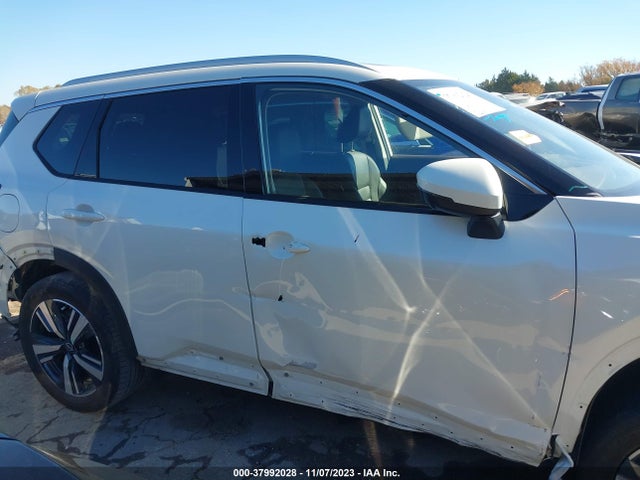 2023 NISSAN ROGUE PLATINUM FWD VIN: JN8BT3DC9PW101670