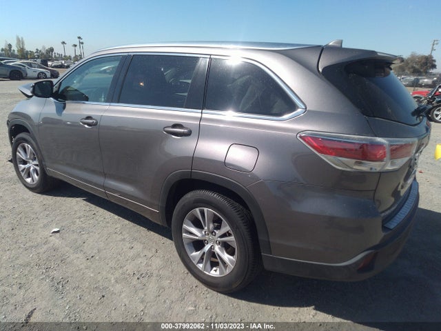 2015 TOYOTA HIGHLANDER XLE V6 VIN: 5TDKKRFH7FS045544