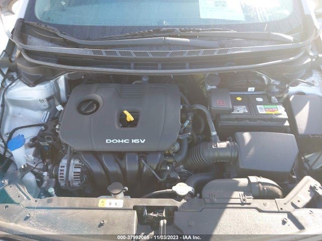 KIA FORTE LX 2017 3KPFK4A79HE036120 Image 10