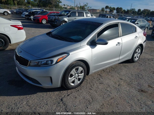 KIA FORTE LX 2017 3KPFK4A79HE036120 Image 2