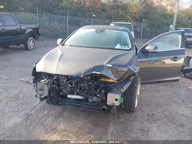 2015 VOLVO S60 T5 PREMIER VIN: YV126MFK3F1355572