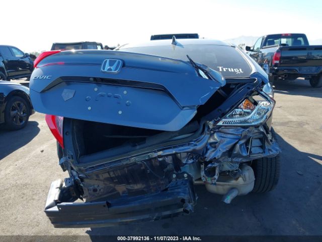 19XFC2F77JE017081 Honda Civic Sedan Ex