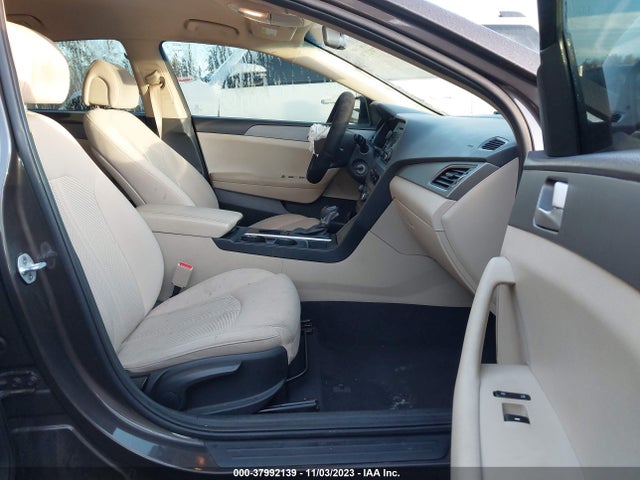2017 HYUNDAI SONATA VIN: 5NPE24AF0HH440406