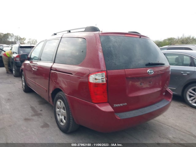 2008 KIA SEDONA LX VIN: KNDMB233786221813