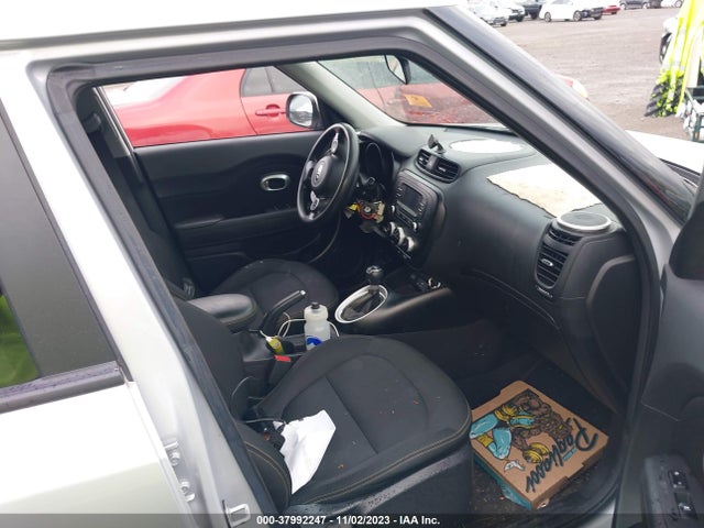 KIA SOUL + 2016 KNDJP3A5XG7861182 Image 16