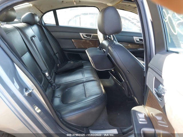 2009 JAGUAR XF SAJWA07C591R31044 Photo 7