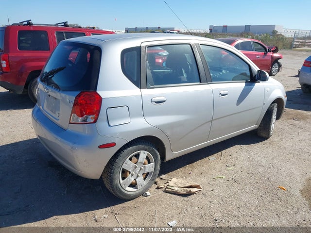 2008 CHEVROLET AVEO 5 LS VIN: KL1TD666X8B003477