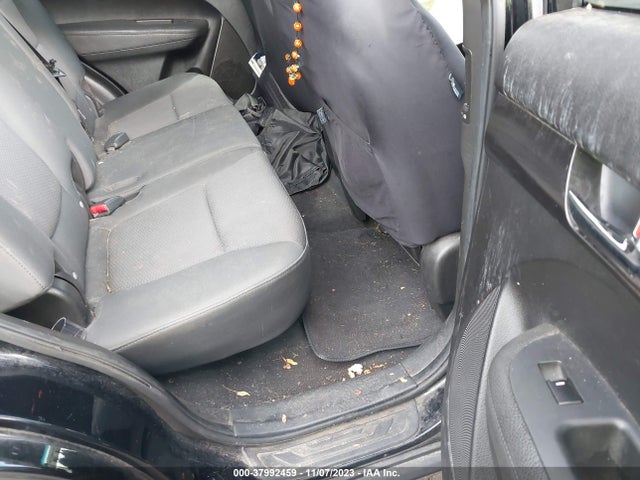 2012 KIA SORENTO LX VIN: 5XYKT3A11CG215524