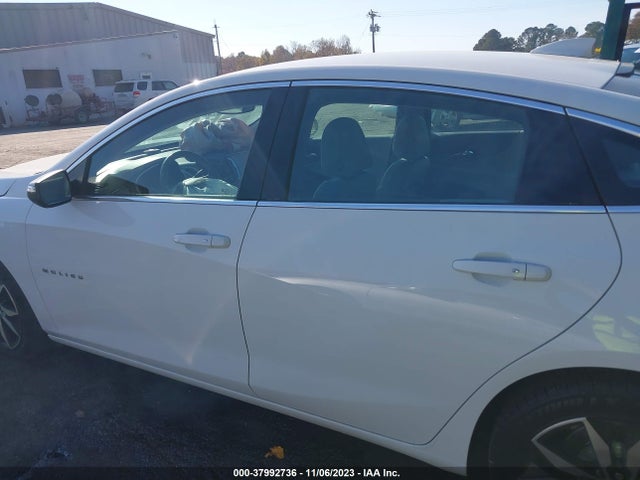 Chevrolet MALIBU LT 2018 1G1ZD5ST7JF273492 Image 14