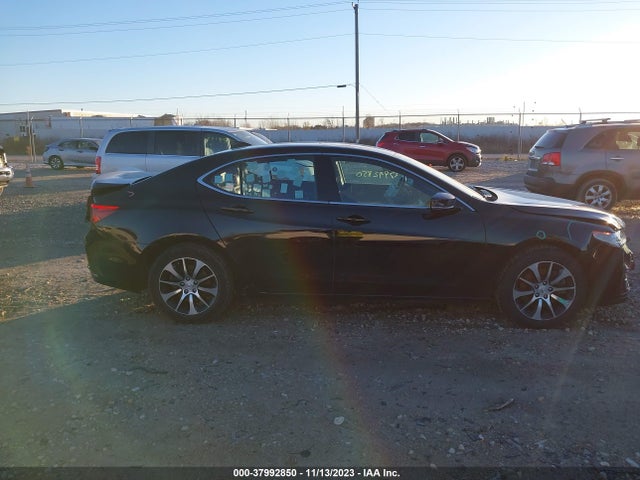 Acura TLX 2017 19UUB1F30HA004639 Image 13