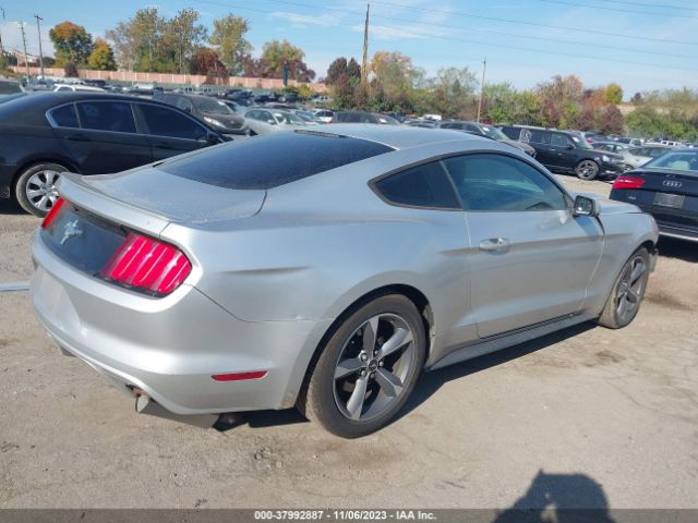 1FA6P8AM1F5312819 Ford Mustang V6
