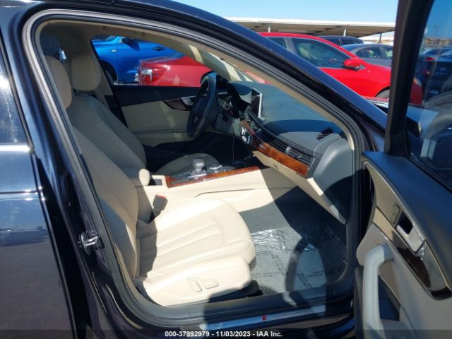 2017 AUDI A4 WAUENAF40HN024611 Photo 4