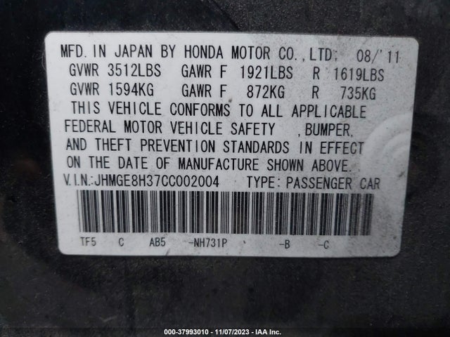 2012 HONDA FIT VIN: JHMGE8H37CC002004
