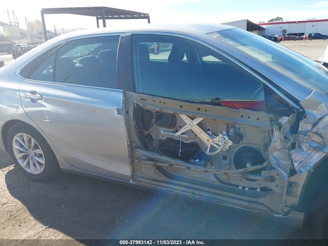 2016 TOYOTA CAMRY LE VIN: 4T4BF1FK1GR535641