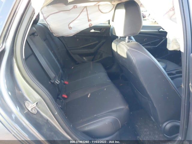 3VWE57BU2KM234007 Volkswagen Jetta 1.4t Sel