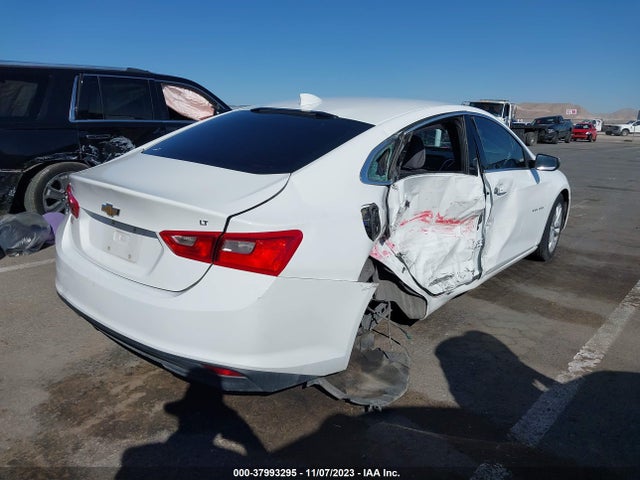 Chevrolet MALIBU 1LT 2016 1G1ZE5ST3GF197405 Image 4