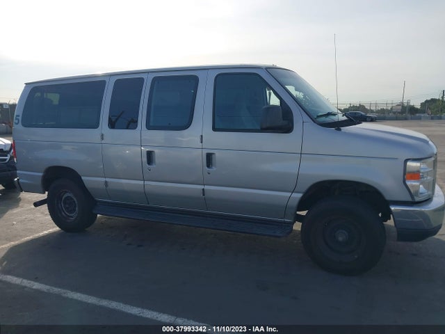 Ford E-350 Super Duty Xlt 2014 1FBNE3BL4EDA04430 Image 13