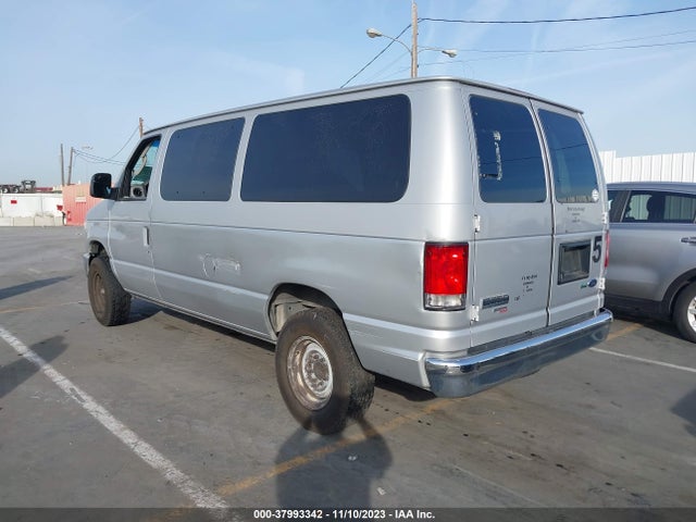 Ford E-350 Super Duty Xlt 2014 1FBNE3BL4EDA04430 Image 3