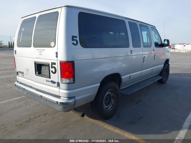 Ford E-350 Super Duty Xlt 2014 1FBNE3BL4EDA04430 Image 4