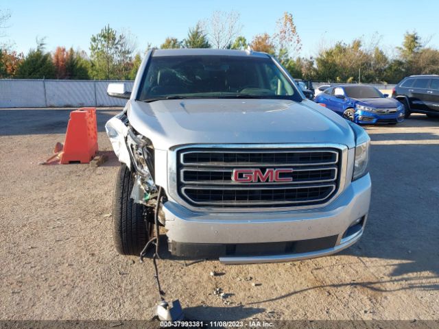 1GKS1GKC2KR404412 GMC Yukon Xl Slt