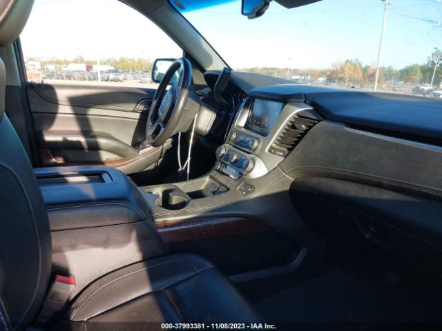 1GKS1GKC2KR404412 GMC Yukon Xl Slt
