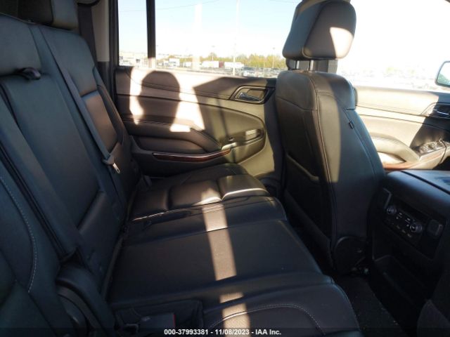 1GKS1GKC2KR404412 GMC Yukon Xl Slt
